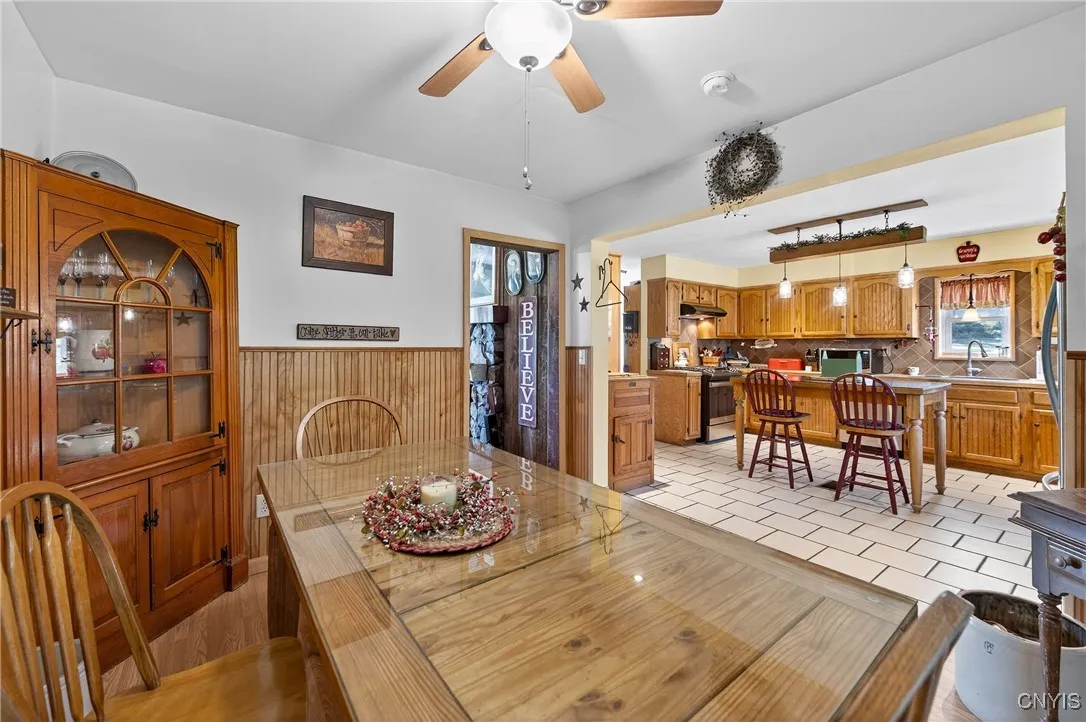 7616 Brown Road, Wolcott, New York 14590, Wolcott, New York 14590, 5 Bedrooms Bedrooms, 9 Rooms Rooms,2 BathroomsBathrooms,Residential,For Sale,7616 Brown Road, Wolcott, New York 14590,0,S1647916