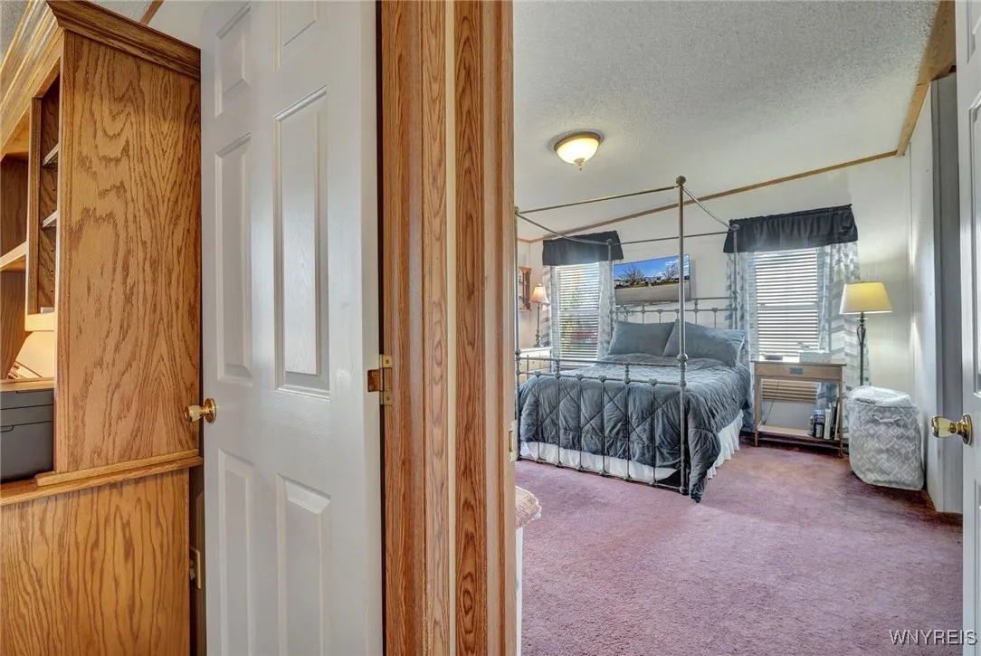 807 Fernwood Drive, Niagara, New York 14094, Lockport Town, New York 14094, 3 Bedrooms Bedrooms, 8 Rooms Rooms,2 BathroomsBathrooms,Residential,For Sale,807 Fernwood Drive, Niagara, New York 14094,0,B1647782