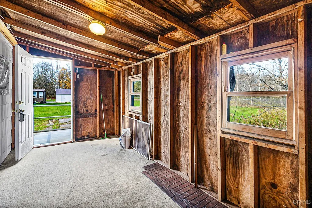 1012 Fitch Street, Oneida, New York 13421, Oneida, New York 13421, 2 Bedrooms Bedrooms, 5 Rooms Rooms,1 BathroomBathrooms,Residential,For Sale,1012 Fitch Street, Oneida, New York 13421,0,S1648034