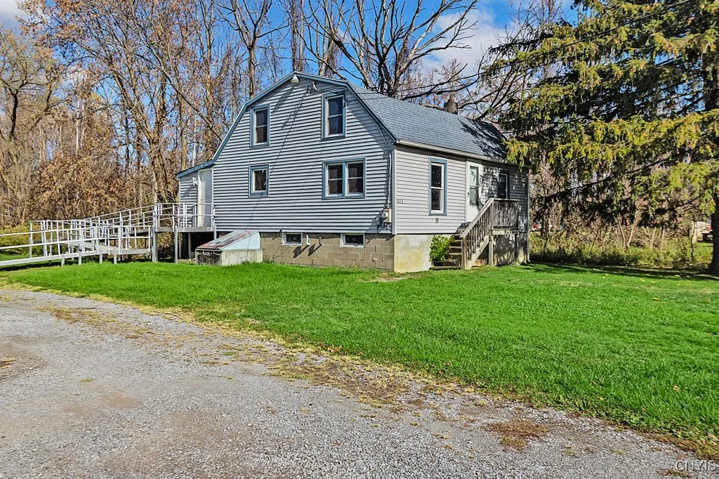 1012 Fitch Street, Oneida, New York 13421, Oneida, New York 13421, 2 Bedrooms Bedrooms, 5 Rooms Rooms,1 BathroomBathrooms,Residential,For Sale,1012 Fitch Street, Oneida, New York 13421,0,S1648034