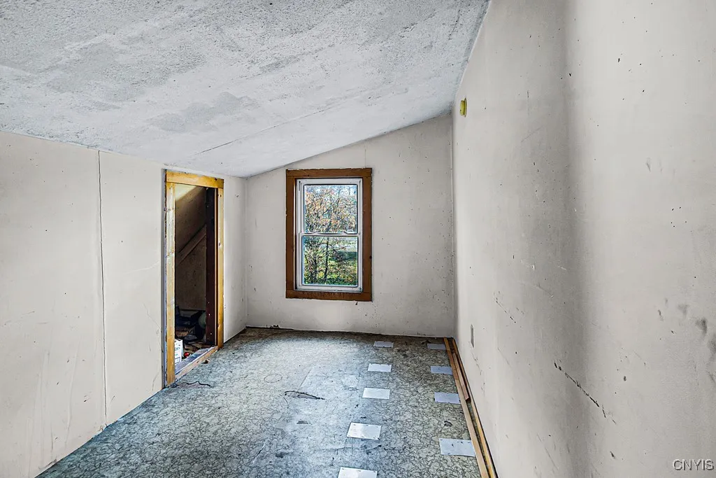 1012 Fitch Street, Oneida, New York 13421, Oneida, New York 13421, 2 Bedrooms Bedrooms, 5 Rooms Rooms,1 BathroomBathrooms,Residential,For Sale,1012 Fitch Street, Oneida, New York 13421,0,S1648034