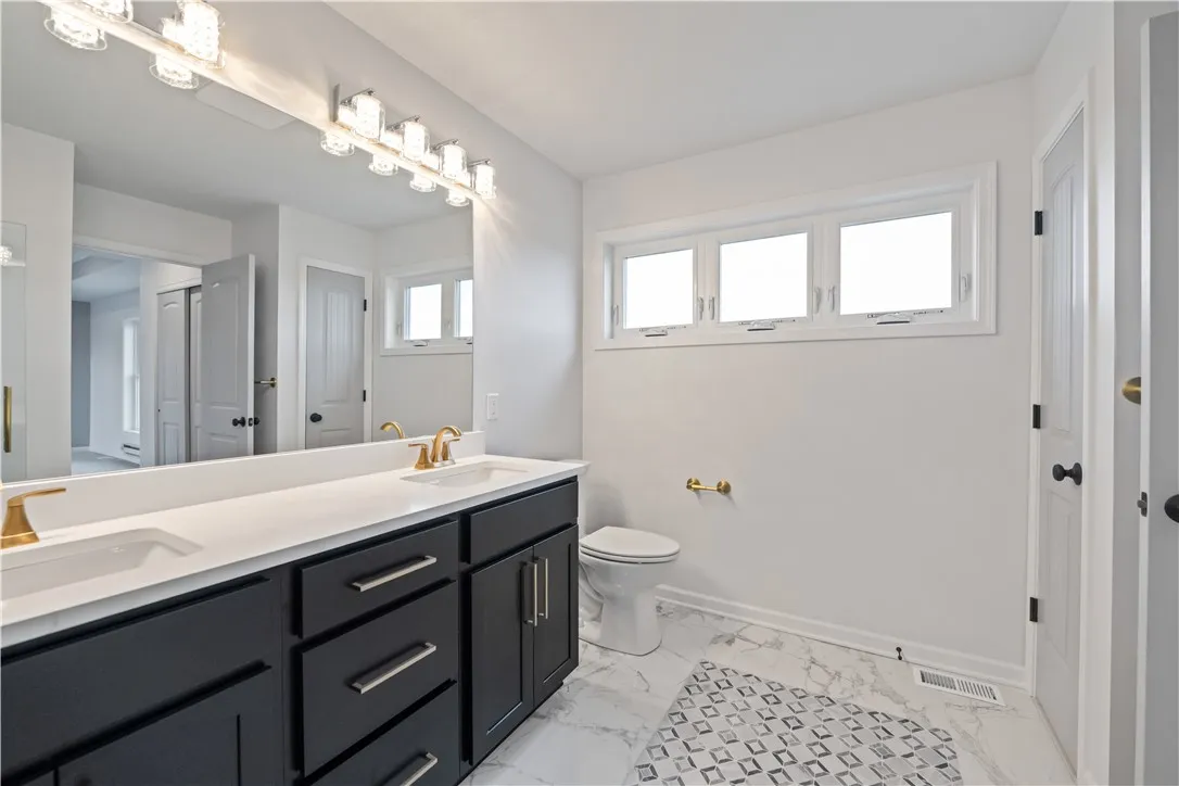 14 Via Angelo Custode, Parma, New York 14468, Parma, New York 14468, 4 Bedrooms Bedrooms, 9 Rooms Rooms,2 BathroomsBathrooms,Residential,For Sale,14 Via Angelo Custode, Parma, New York 14468,0,R1647956