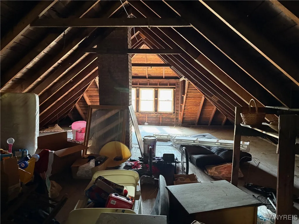 260 Indian Church Road, West Seneca, New York 1421, West Seneca, New York 14210, 6 Bedrooms Bedrooms, ,2 BathroomsBathrooms,Residential,Closed,260 Indian Church Road, West Seneca, New York 1421,0,B1647948