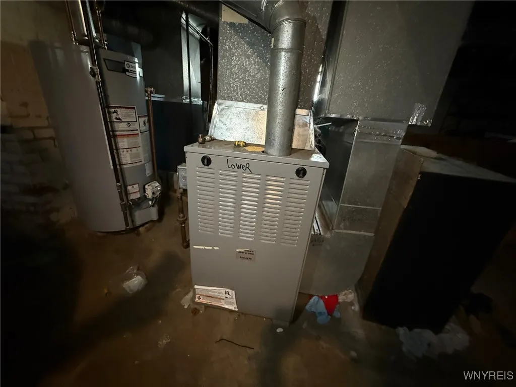 260 Indian Church Road, West Seneca, New York 1421, West Seneca, New York 14210, 6 Bedrooms Bedrooms, ,2 BathroomsBathrooms,Residential,Closed,260 Indian Church Road, West Seneca, New York 1421,0,B1647948