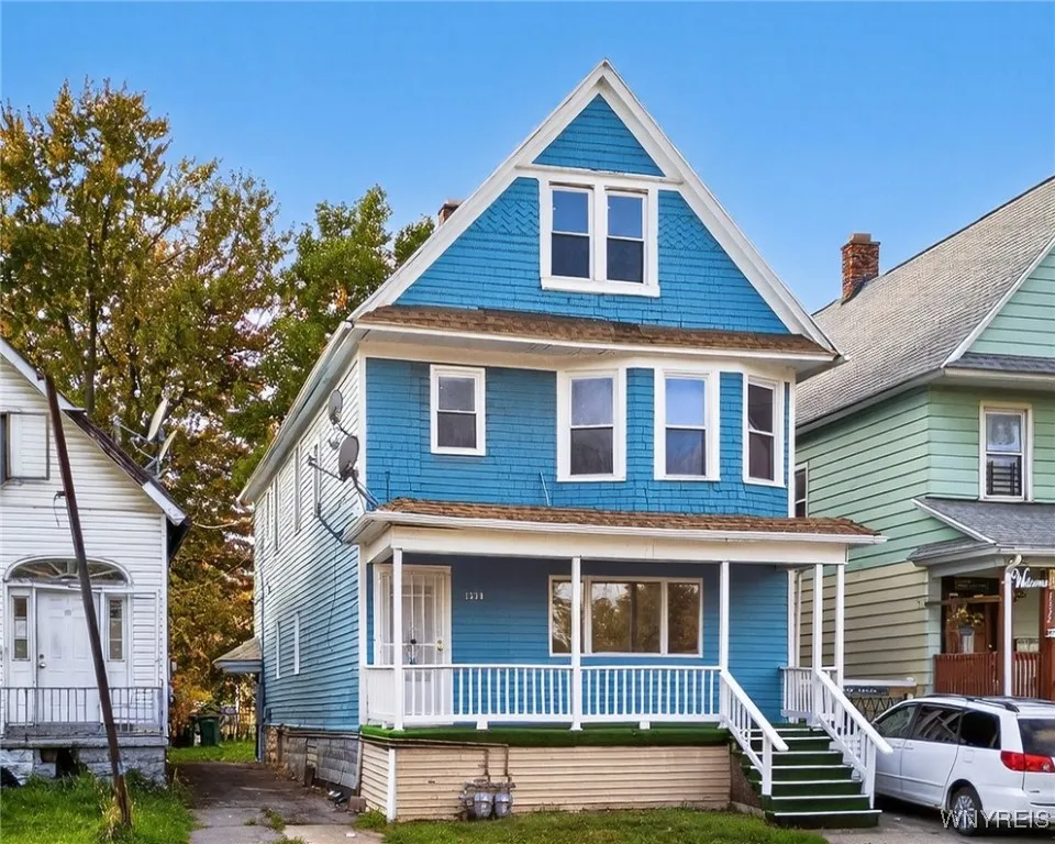 1330 Bailey Avenue, Buffalo, New York 14206, Buffalo, New York 14206, 6 Bedrooms Bedrooms, ,2 BathroomsBathrooms,Residential,For Sale,1330 Bailey Avenue, Buffalo, New York 14206,0,B1647319
