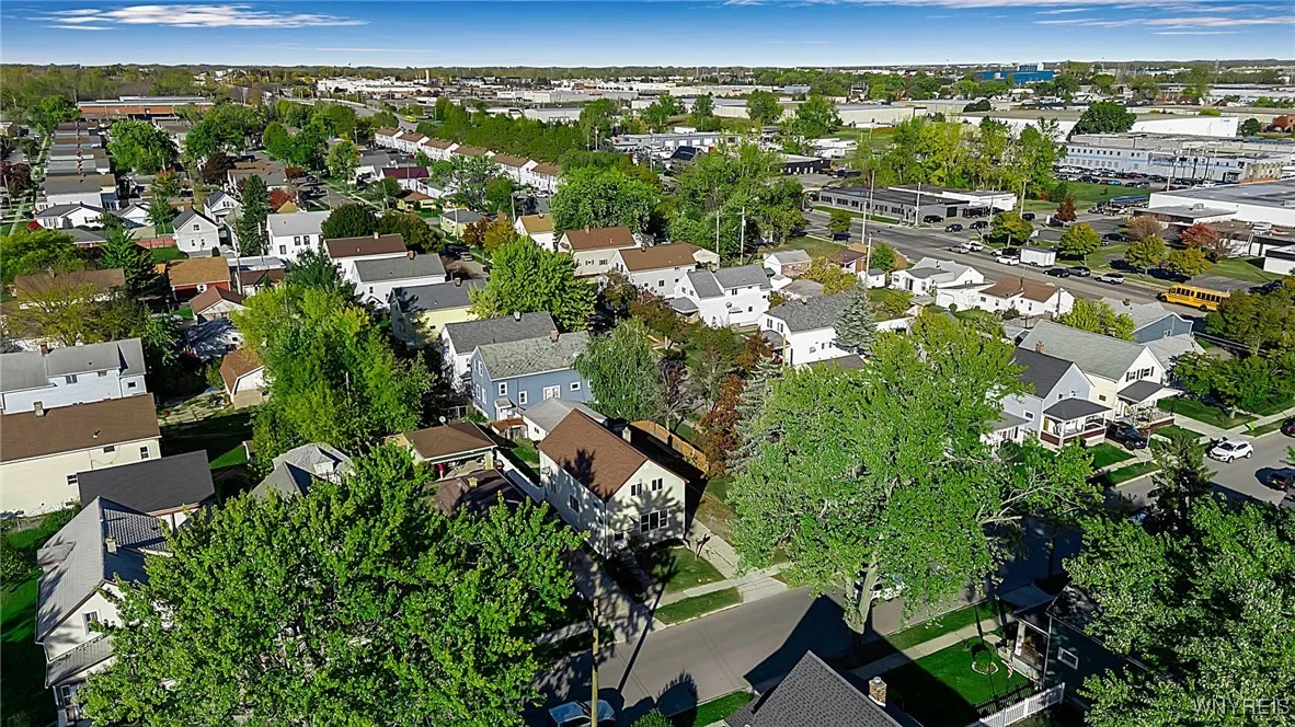 72 Franklin Avenue, Cheektowaga, New York 14212, Cheektowaga, New York 14212, 3 Bedrooms Bedrooms, 7 Rooms Rooms,1 BathroomBathrooms,Residential,For Sale,72 Franklin Avenue, Cheektowaga, New York 14212,0,B1647975