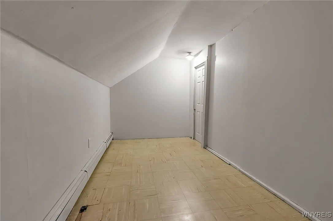 72 Franklin Avenue, Cheektowaga, New York 14212, Cheektowaga, New York 14212, 3 Bedrooms Bedrooms, 7 Rooms Rooms,1 BathroomBathrooms,Residential,For Sale,72 Franklin Avenue, Cheektowaga, New York 14212,0,B1647975