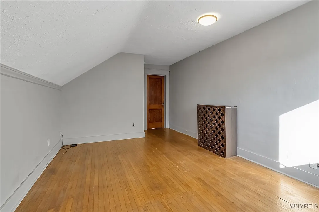 72 Franklin Avenue, Cheektowaga, New York 14212, Cheektowaga, New York 14212, 3 Bedrooms Bedrooms, 7 Rooms Rooms,1 BathroomBathrooms,Residential,For Sale,72 Franklin Avenue, Cheektowaga, New York 14212,0,B1647975