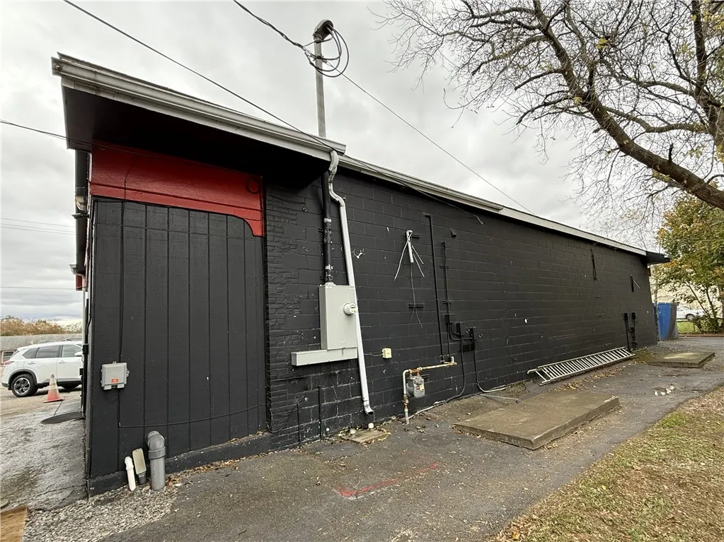 3322 South Main Street, Horseheads, New York 14845, Horseheads, New York 14845, ,Commercial Sale,For Sale,3322 South Main Street, Horseheads, New York 14845,0,R1647968