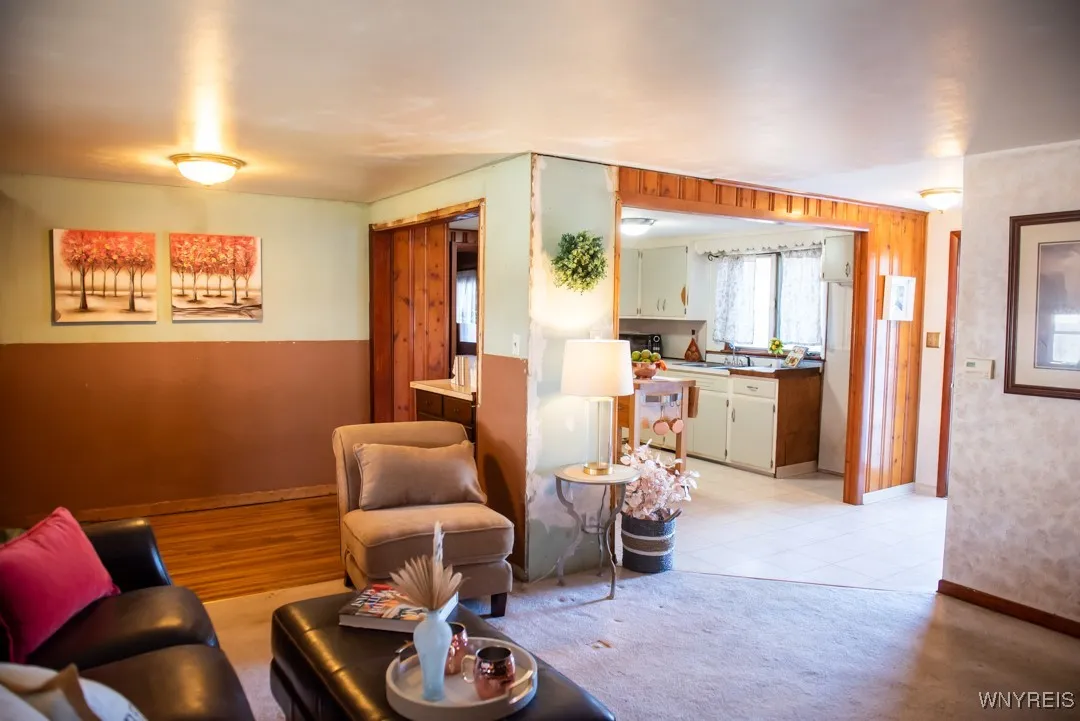 371 Ellen Drive, Cheektowaga, New York 14225, Cheektowaga, New York 14225, 3 Bedrooms Bedrooms, 6 Rooms Rooms,1 BathroomBathrooms,Residential,For Sale,371 Ellen Drive, Cheektowaga, New York 14225,0,B1647969