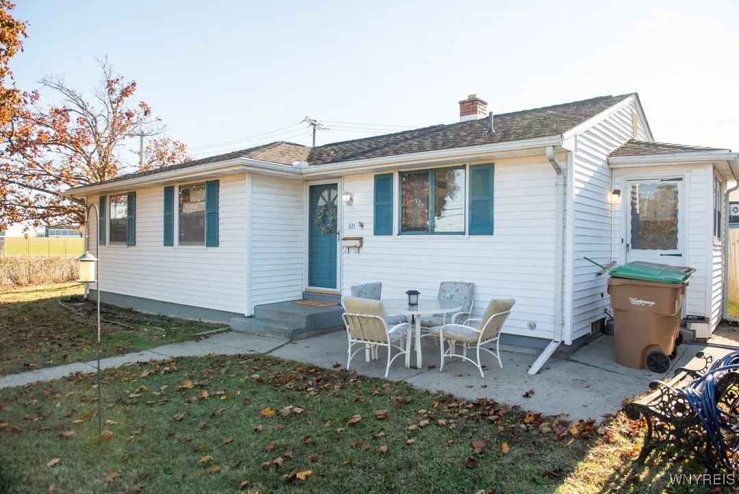 371 Ellen Drive, Cheektowaga, New York 14225, Cheektowaga, New York 14225, 3 Bedrooms Bedrooms, 6 Rooms Rooms,1 BathroomBathrooms,Residential,For Sale,371 Ellen Drive, Cheektowaga, New York 14225,0,B1647969
