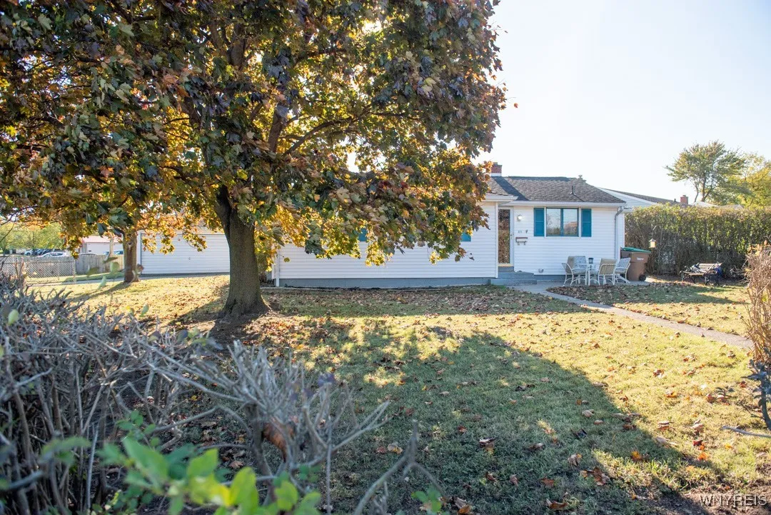 371 Ellen Drive, Cheektowaga, New York 14225, Cheektowaga, New York 14225, 3 Bedrooms Bedrooms, 6 Rooms Rooms,1 BathroomBathrooms,Residential,For Sale,371 Ellen Drive, Cheektowaga, New York 14225,0,B1647969