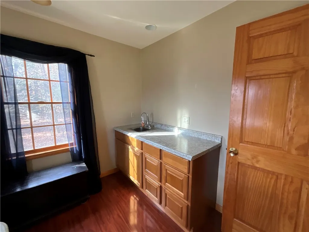 178 Aurora Drive, Norwich, New York 13815, Norwich, New York 13815, 5 Bedrooms Bedrooms, 8 Rooms Rooms,3 BathroomsBathrooms,Residential,For Sale,178 Aurora Drive, Norwich, New York 13815,0,R1647767