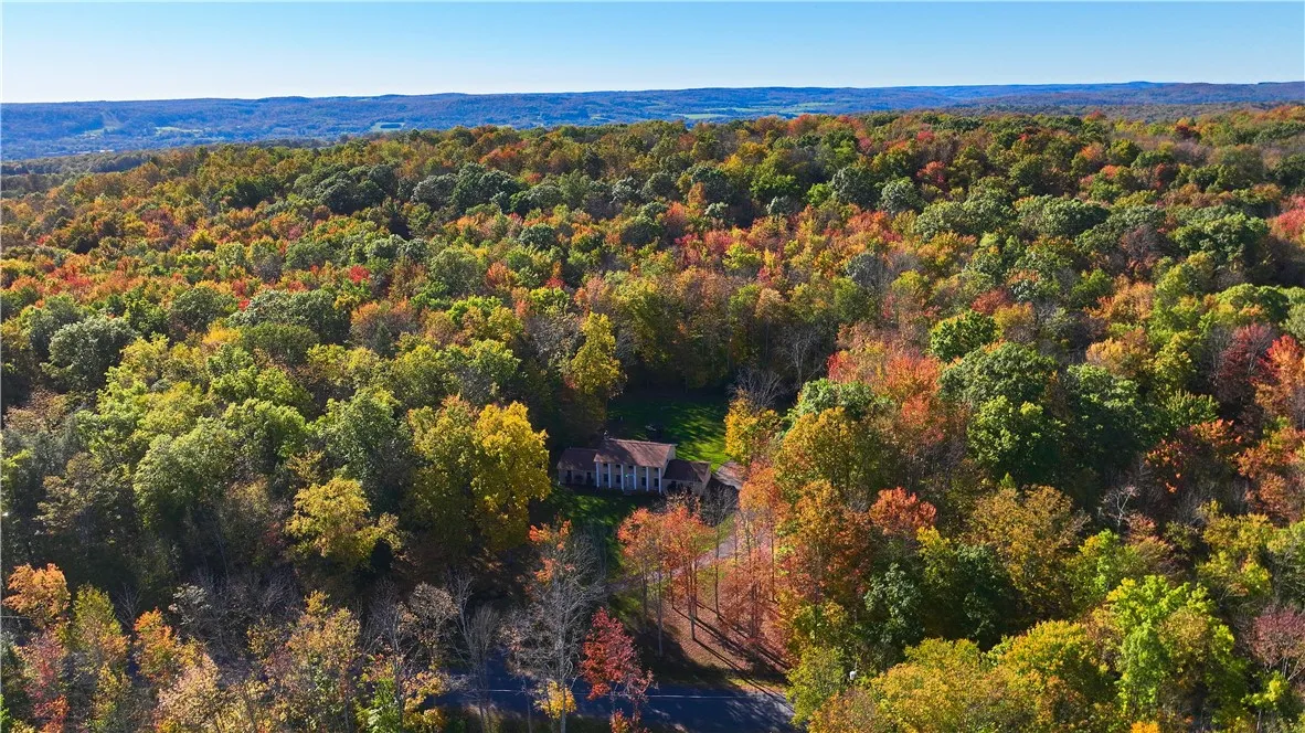 178 Aurora Drive, Norwich, New York 13815, Norwich, New York 13815, 5 Bedrooms Bedrooms, 8 Rooms Rooms,3 BathroomsBathrooms,Residential,For Sale,178 Aurora Drive, Norwich, New York 13815,0,R1647767