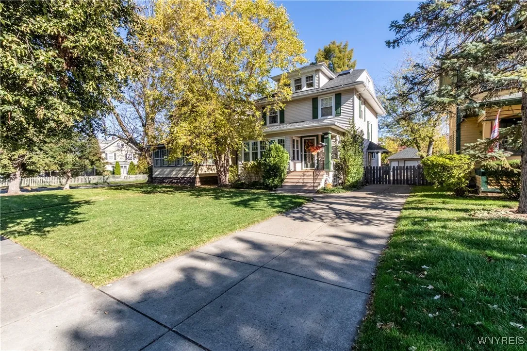 321 Voorhees - Front -2