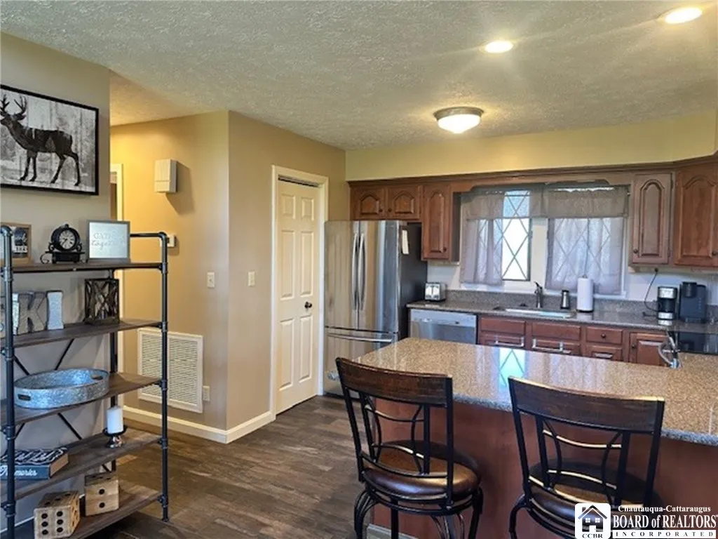 8277 Canterbury Drive, Chautauqua, New York 14724, Chautauqua, New York 14724, 2 Bedrooms Bedrooms, 7 Rooms Rooms,2 BathroomsBathrooms,Residential,For Sale,8277 Canterbury Drive, Chautauqua, New York 14724,0,R1647802