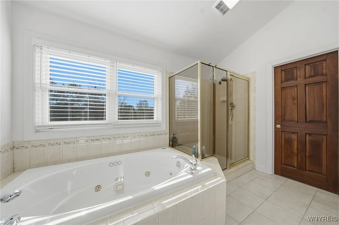 6712 Westminster Drive, Clarence, New York 14051, Clarence, New York 14051, 4 Bedrooms Bedrooms, 10 Rooms Rooms,3 BathroomsBathrooms,Residential,For Sale,6712 Westminster Drive, Clarence, New York 14051,0,B1646685 6712 Westminster Drive, Clarence, New York 14051, Clarence, New York 14051, 4 Bedrooms Bedrooms, 10 Rooms Rooms,3 BathroomsBathrooms,Residential,For Sale,6712 Westminster Drive, Clarence, New York 14051,0,B1646685