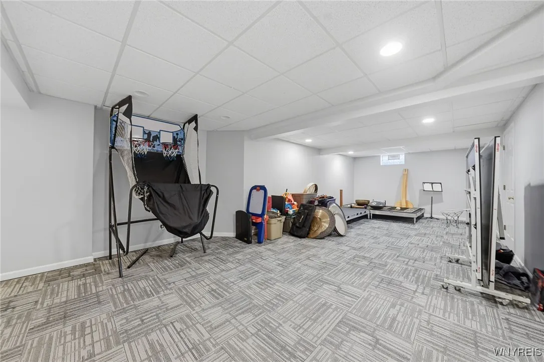 6712 Westminster Drive, Clarence, New York 14051, Clarence, New York 14051, 4 Bedrooms Bedrooms, 10 Rooms Rooms,3 BathroomsBathrooms,Residential,Closed,6712 Westminster Drive, Clarence, New York 14051,0,B1646685