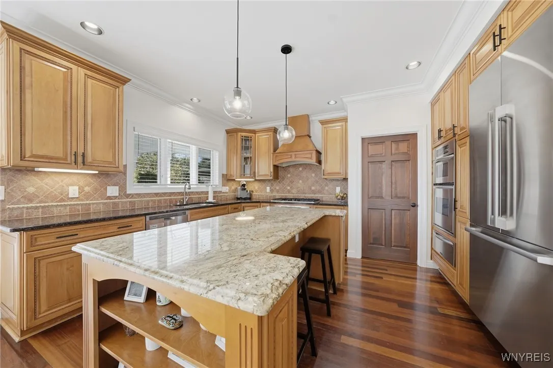 6712 Westminster Drive, Clarence, New York 14051, Clarence, New York 14051, 4 Bedrooms Bedrooms, 10 Rooms Rooms,3 BathroomsBathrooms,Residential,Closed,6712 Westminster Drive, Clarence, New York 14051,0,B1646685