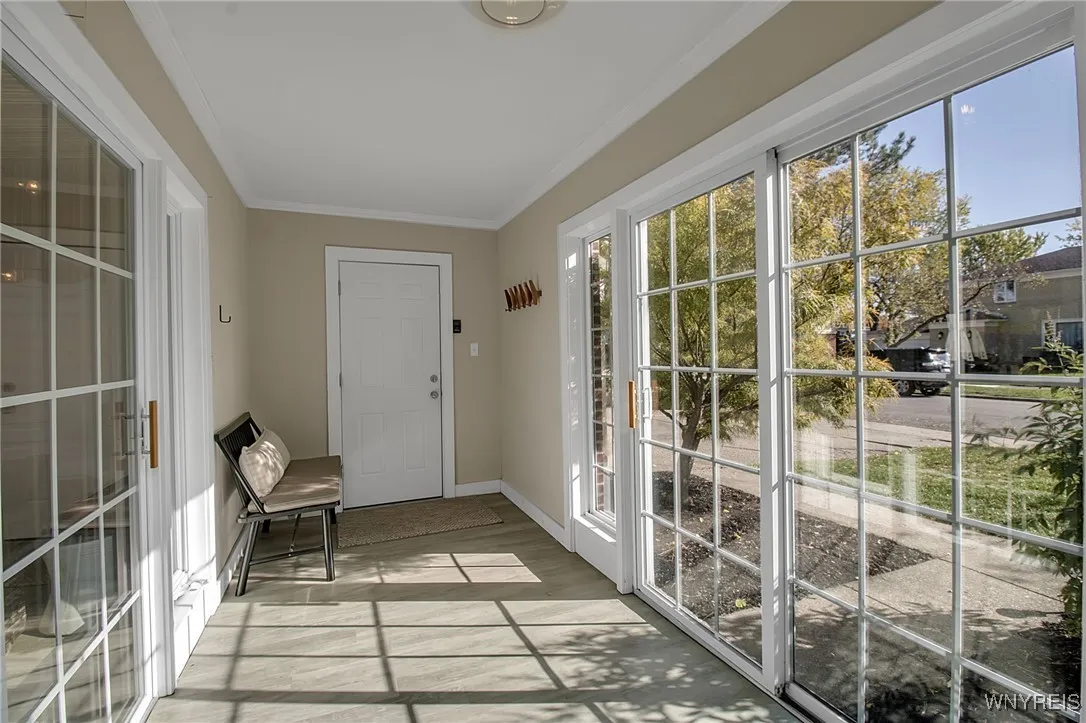 737 Parkhurst Boulevard, Tonawanda, New York 14223, Tonawanda, New York 14223, 3 Bedrooms Bedrooms, 8 Rooms Rooms,1 BathroomBathrooms,Residential,For Sale,737 Parkhurst Boulevard, Tonawanda, New York 14223,0,B1647523