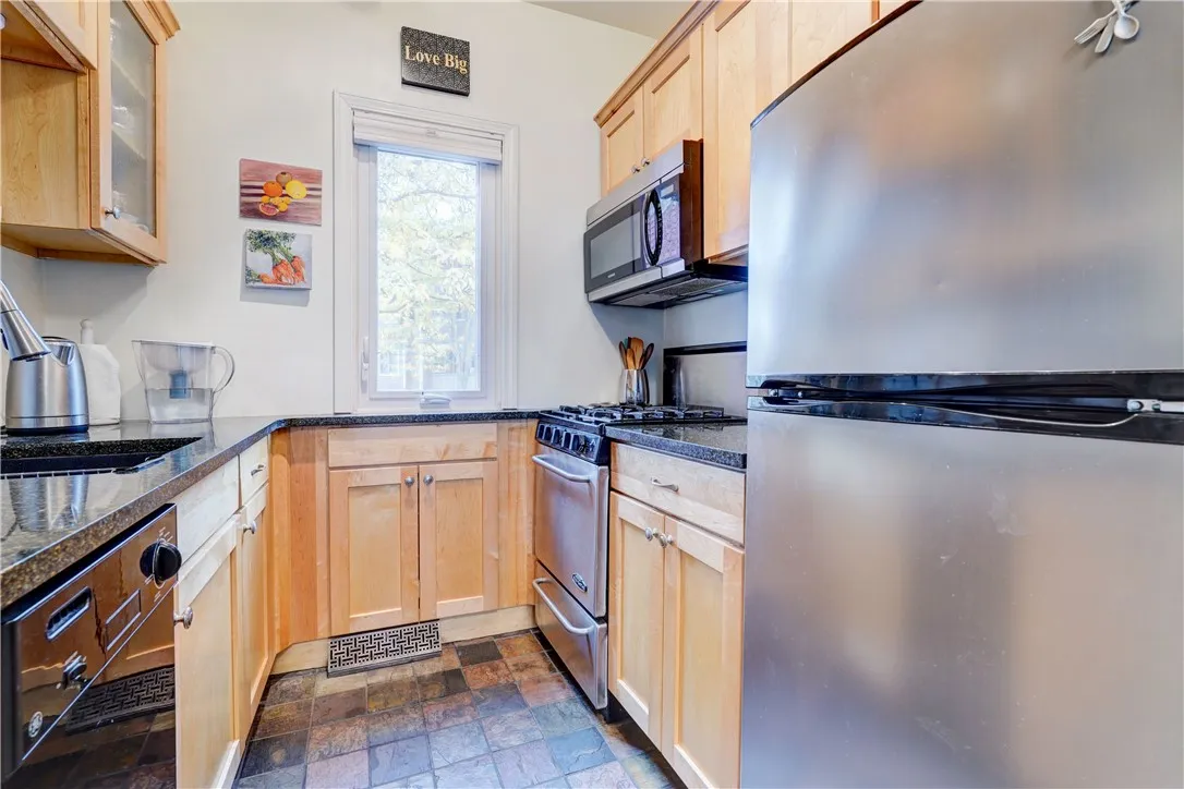 345 Plymouth Avenue South, Rochester, New York 146, Rochester, New York 14608, 1 Bedroom Bedrooms, 3 Rooms Rooms,1 BathroomBathrooms,Residential,For Sale,345 Plymouth Avenue South, Rochester, New York 146,0,R1646351