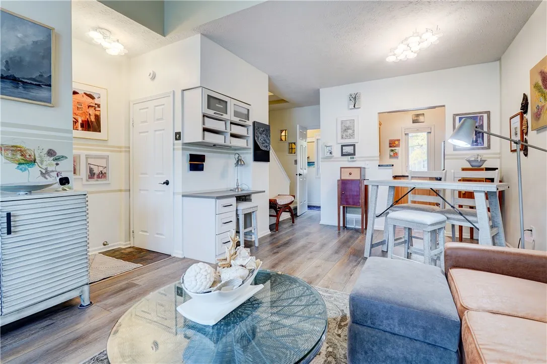 345 Plymouth Avenue South, Rochester, New York 146, Rochester, New York 14608, 1 Bedroom Bedrooms, 3 Rooms Rooms,1 BathroomBathrooms,Residential,For Sale,345 Plymouth Avenue South, Rochester, New York 146,0,R1646351