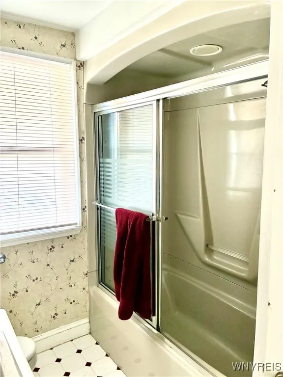 4504 Harris Hill Road, Clarence, New York 14221, Clarence, New York 14221, 3 Bedrooms Bedrooms, 7 Rooms Rooms,2 BathroomsBathrooms,Residential,For Sale,4504 Harris Hill Road, Clarence, New York 14221,0,B1647512