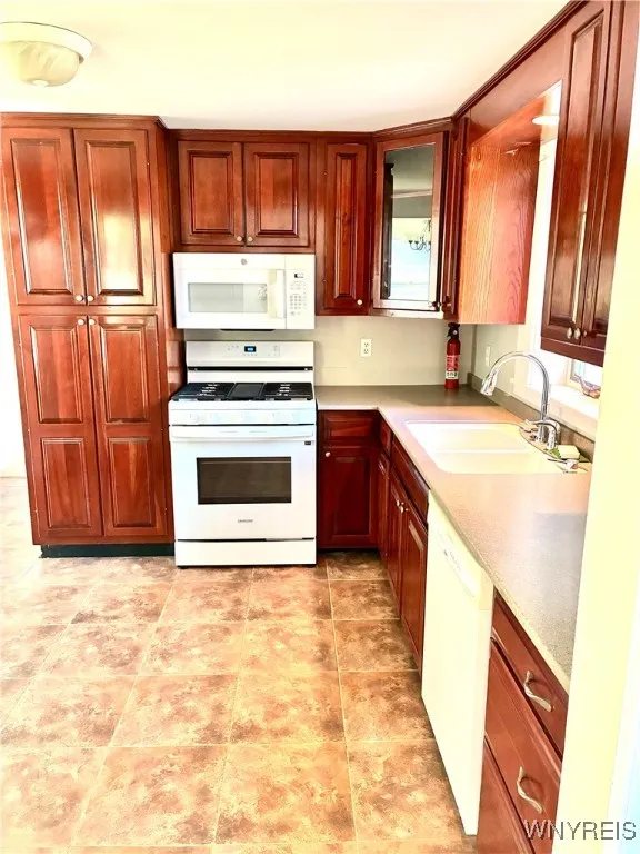 4504 Harris Hill Road, Clarence, New York 14221, Clarence, New York 14221, 3 Bedrooms Bedrooms, 7 Rooms Rooms,2 BathroomsBathrooms,Residential,For Sale,4504 Harris Hill Road, Clarence, New York 14221,0,B1647512