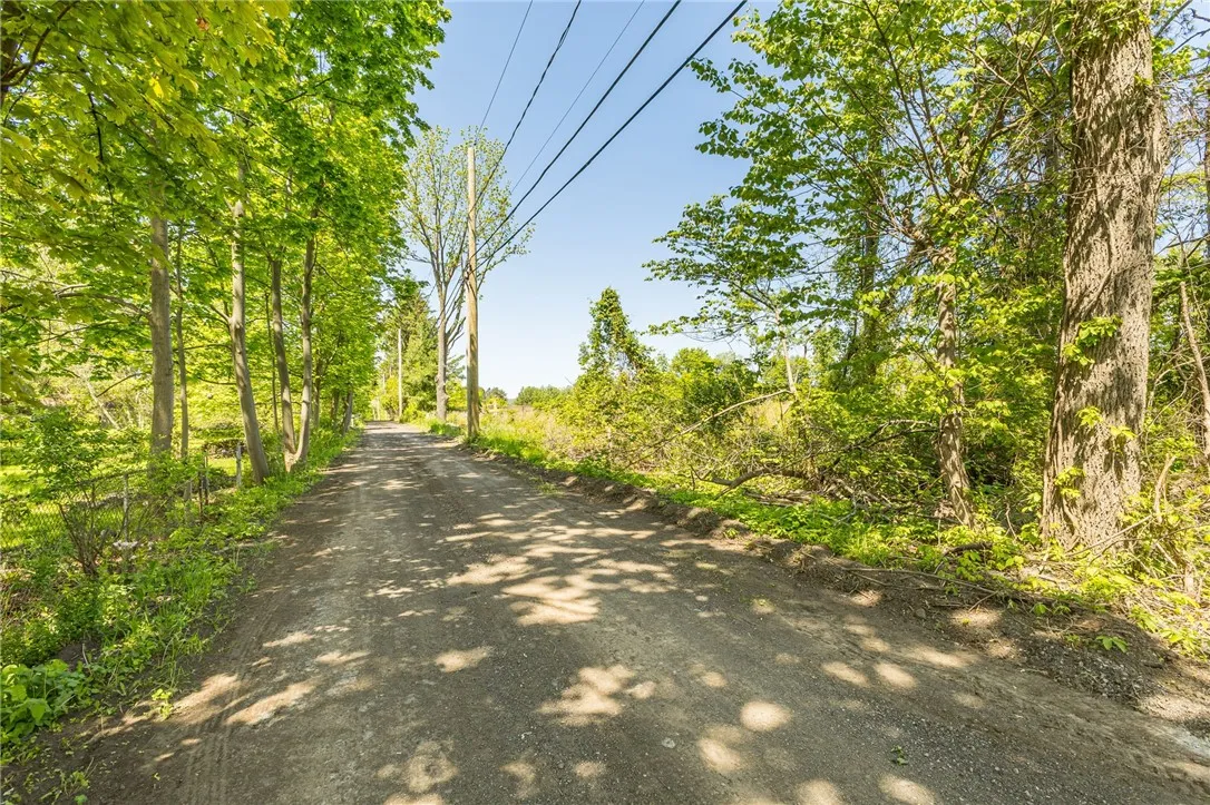 70 Avalon Trail, Penfield, New York 14580, Penfield, New York 14580, 2 Bedroom Bedrooms, 7 Room Rooms,2 BathroomBathrooms,Residential,For Sale,70 Avalon Trail, Penfield, New York 14580,0,R1647814