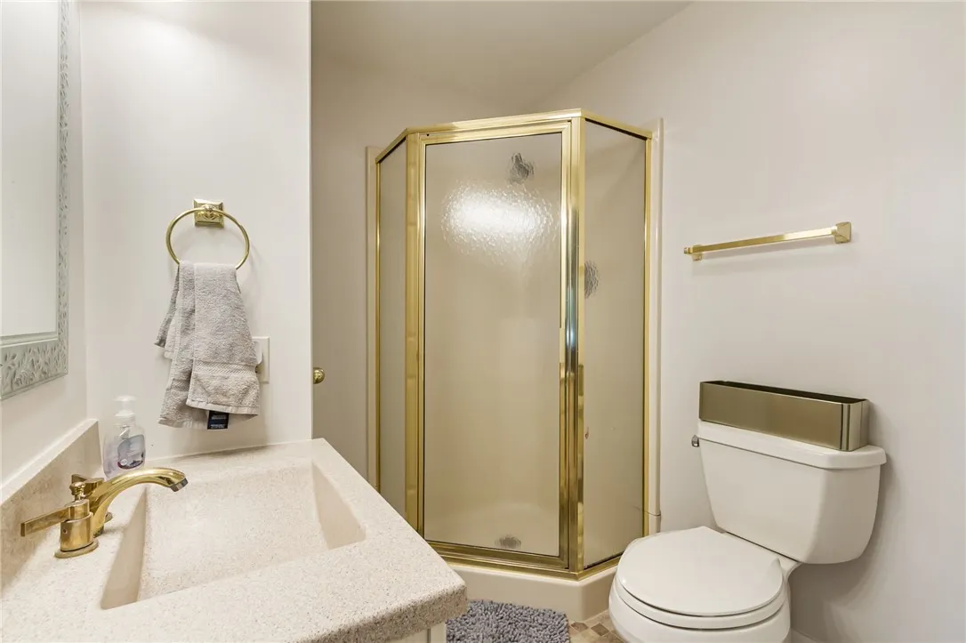 70 Avalon Trail, Penfield, New York 14580, Penfield, New York 14580, 2 Bedroom Bedrooms, 7 Room Rooms,2 BathroomBathrooms,Residential,For Sale,70 Avalon Trail, Penfield, New York 14580,0,R1647814