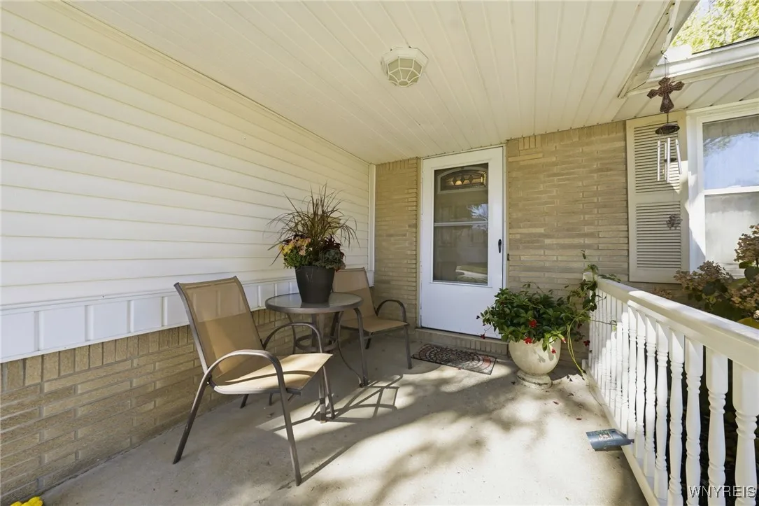 264 Woodward Drive, West Seneca, New York 14224, West Seneca, New York 14224, 4 Bedrooms Bedrooms, 8 Rooms Rooms,2 BathroomsBathrooms,Residential,For Sale,264 Woodward Drive, West Seneca, New York 14224,0,B1647273