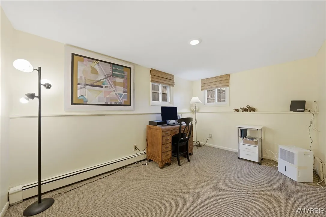 264 Woodward Drive, West Seneca, New York 14224, West Seneca, New York 14224, 4 Bedrooms Bedrooms, 8 Rooms Rooms,2 BathroomsBathrooms,Residential,For Sale,264 Woodward Drive, West Seneca, New York 14224,0,B1647273