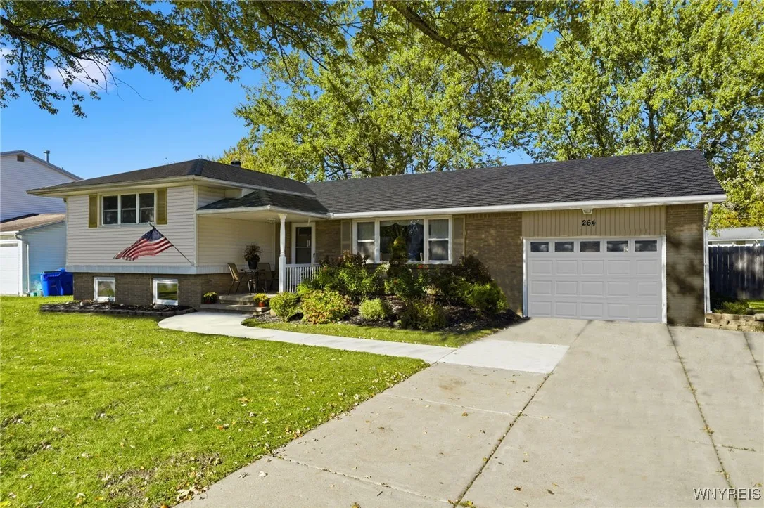 264 Woodward Drive, West Seneca, New York 14224, West Seneca, New York 14224, 4 Bedrooms Bedrooms, 8 Rooms Rooms,2 BathroomsBathrooms,Residential,For Sale,264 Woodward Drive, West Seneca, New York 14224,0,B1647273