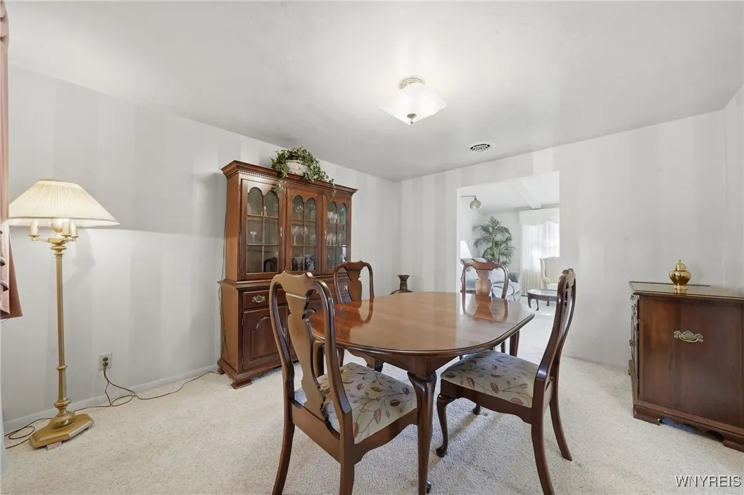 264 Woodward Drive, West Seneca, New York 14224, West Seneca, New York 14224, 4 Bedrooms Bedrooms, 8 Rooms Rooms,2 BathroomsBathrooms,Residential,For Sale,264 Woodward Drive, West Seneca, New York 14224,0,B1647273
