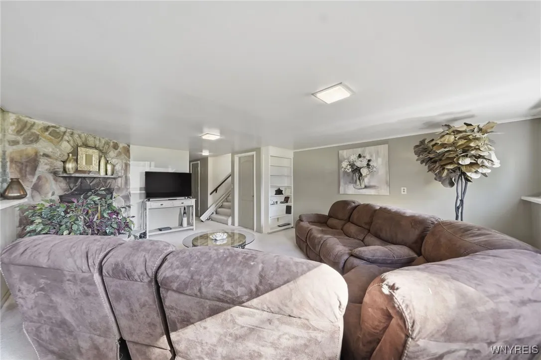 264 Woodward Drive, West Seneca, New York 14224, West Seneca, New York 14224, 4 Bedrooms Bedrooms, 8 Rooms Rooms,2 BathroomsBathrooms,Residential,For Sale,264 Woodward Drive, West Seneca, New York 14224,0,B1647273