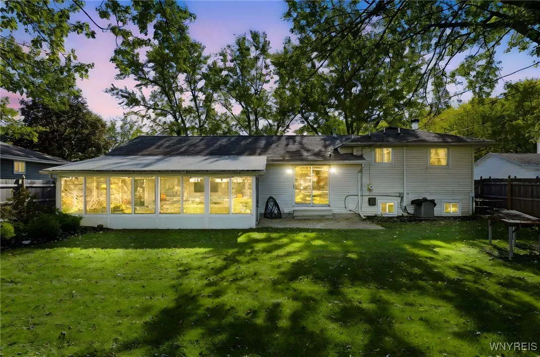 264 Woodward Drive, West Seneca, New York 14224, West Seneca, New York 14224, 4 Bedrooms Bedrooms, 8 Rooms Rooms,2 BathroomsBathrooms,Residential,For Sale,264 Woodward Drive, West Seneca, New York 14224,0,B1647273