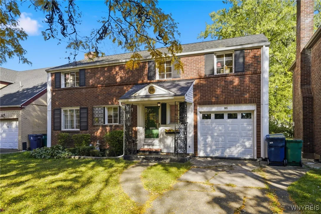 91 Bedford Avenue, Buffalo, New York 14216, Buffalo, New York 14216, 3 Bedrooms Bedrooms, 8 Rooms Rooms,2 BathroomsBathrooms,Residential,Closed,91 Bedford Avenue, Buffalo, New York 14216,0,B1647211