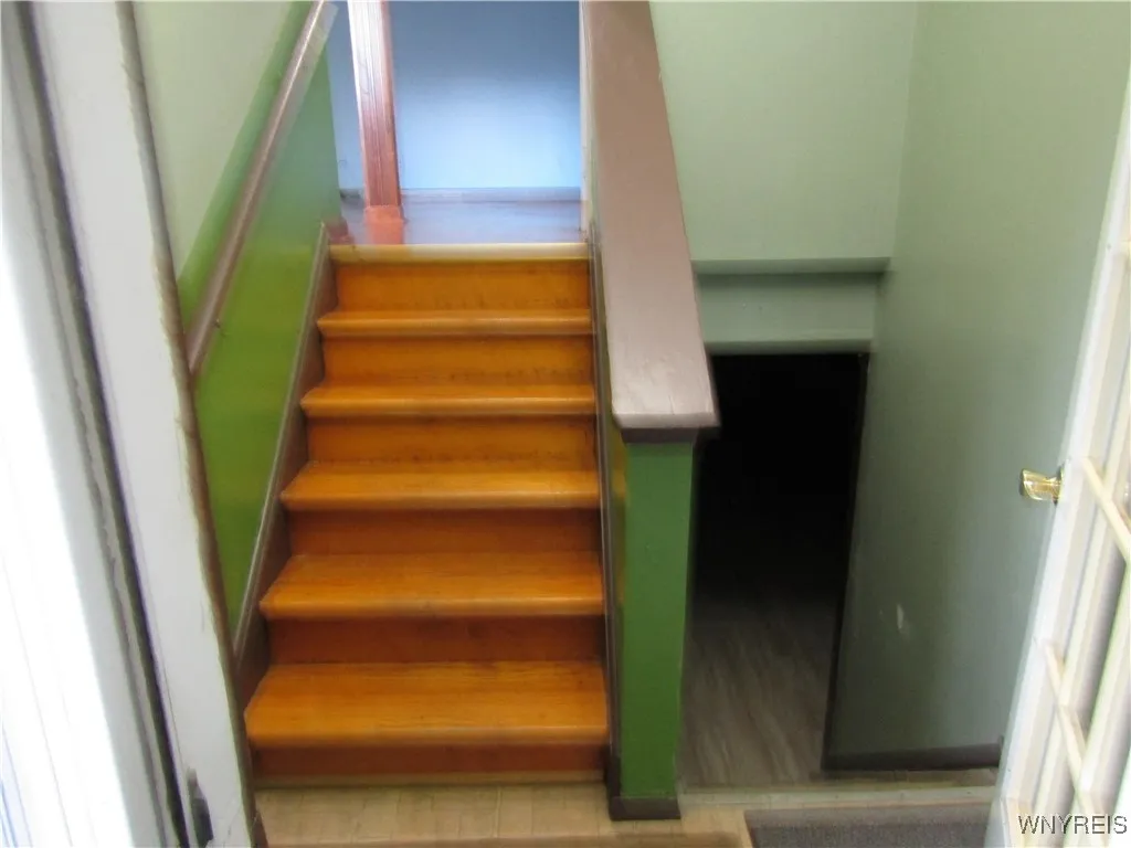 5072 Clarice Drive, Hamburg, New York 14075, Hamburg, New York 14075, 3 Bedrooms Bedrooms, 6 Rooms Rooms,1 BathroomBathrooms,Residential,For Sale,5072 Clarice Drive, Hamburg, New York 14075,0,B1648081