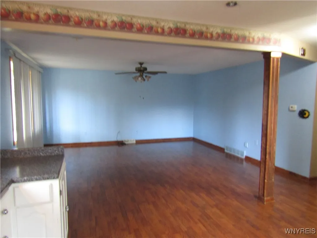 5072 Clarice Drive, Hamburg, New York 14075, Hamburg, New York 14075, 3 Bedrooms Bedrooms, 6 Rooms Rooms,1 BathroomBathrooms,Residential,For Sale,5072 Clarice Drive, Hamburg, New York 14075,0,B1648081