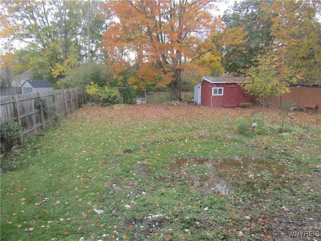 5072 Clarice Drive, Hamburg, New York 14075, Hamburg, New York 14075, 3 Bedrooms Bedrooms, 6 Rooms Rooms,1 BathroomBathrooms,Residential,For Sale,5072 Clarice Drive, Hamburg, New York 14075,0,B1648081