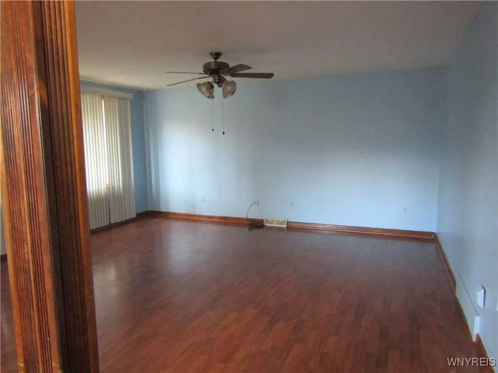 5072 Clarice Drive, Hamburg, New York 14075, Hamburg, New York 14075, 3 Bedrooms Bedrooms, 6 Rooms Rooms,1 BathroomBathrooms,Residential,For Sale,5072 Clarice Drive, Hamburg, New York 14075,0,B1648081