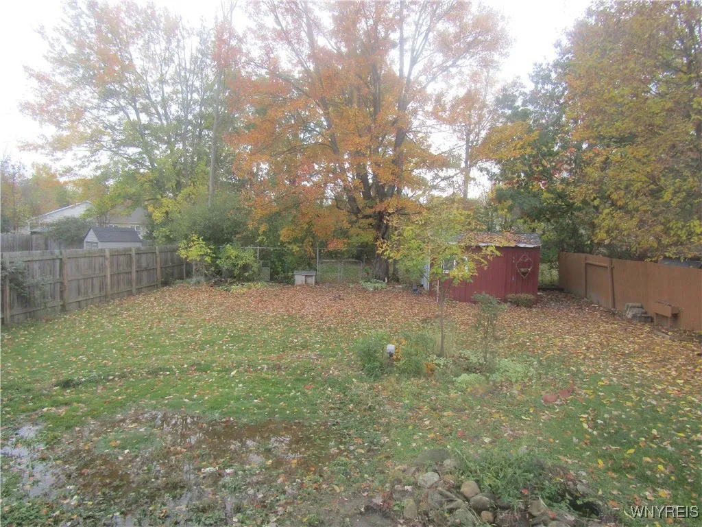 5072 Clarice Drive, Hamburg, New York 14075, Hamburg, New York 14075, 3 Bedrooms Bedrooms, 6 Rooms Rooms,1 BathroomBathrooms,Residential,For Sale,5072 Clarice Drive, Hamburg, New York 14075,0,B1648081