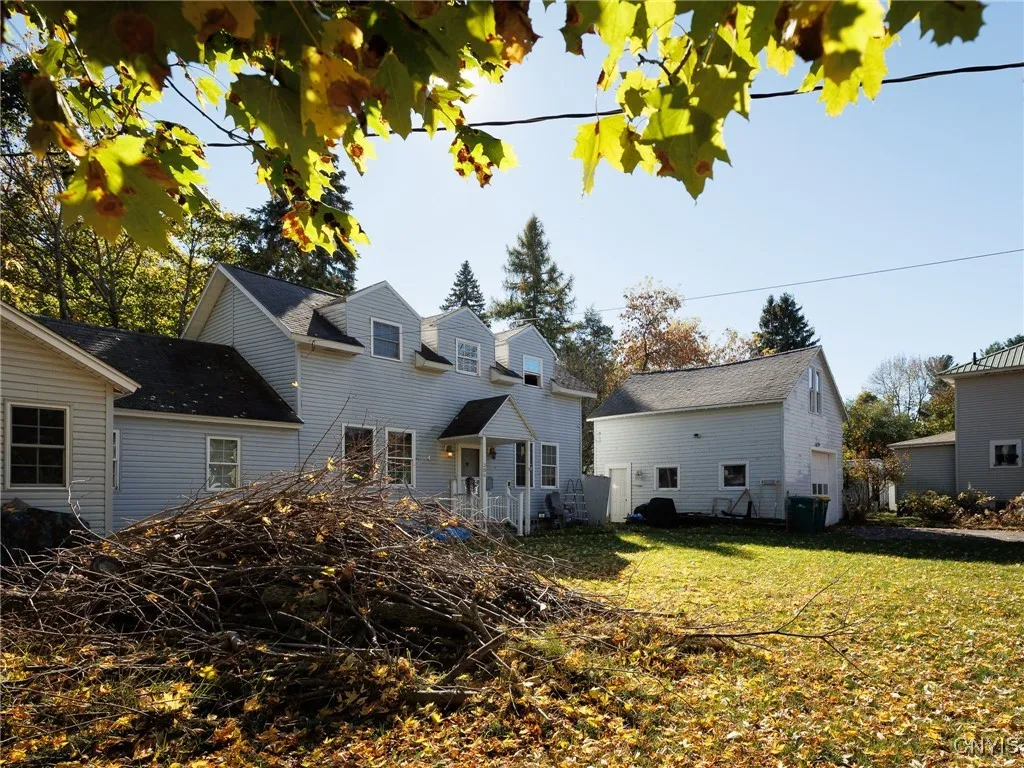 386 Pawling Street, Watertown City, New York 13601, Watertown City, New York 13601, 3 Bedrooms Bedrooms, 9 Rooms Rooms,2 BathroomsBathrooms,Residential,For Sale,386 Pawling Street, Watertown City, New York 13601,0,S1647176