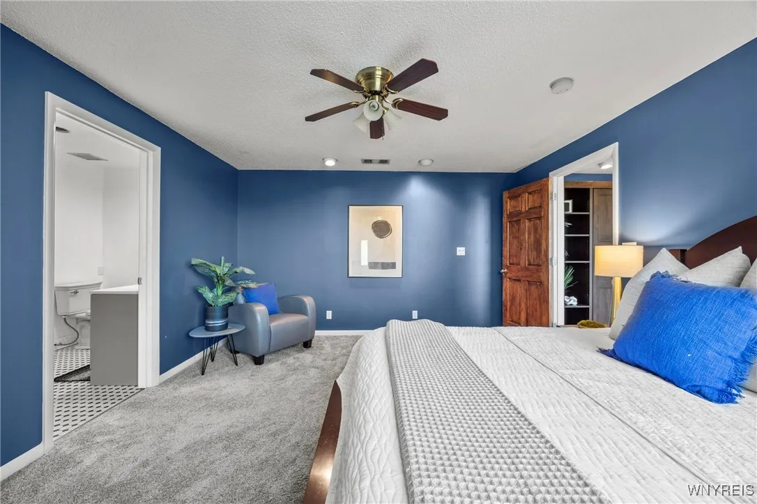 201 Admirals Walk Circle 201, Buffalo, New York 14, Buffalo, New York 14202, 1 Bedroom Bedrooms, 4 Rooms Rooms,2 BathroomsBathrooms,Residential,For Sale,201 Admirals Walk Circle 201, Buffalo, New York 14,0,B1648000