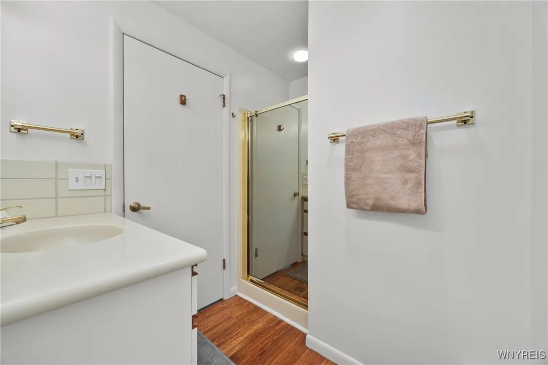 201 Admirals Walk Circle 201, Buffalo, New York 14, Buffalo, New York 14202, 1 Bedroom Bedrooms, 4 Rooms Rooms,2 BathroomsBathrooms,Residential,For Sale,201 Admirals Walk Circle 201, Buffalo, New York 14,0,B1648000