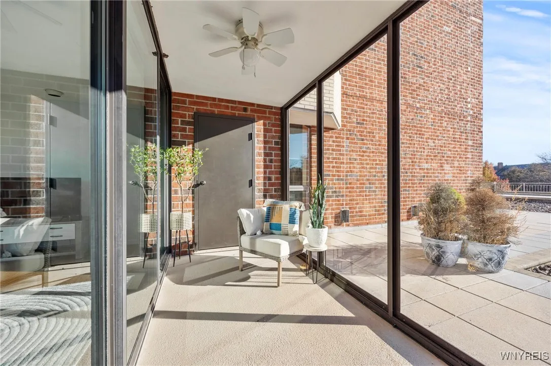 201 Admirals Walk Circle 201, Buffalo, New York 14, Buffalo, New York 14202, 1 Bedroom Bedrooms, 4 Rooms Rooms,2 BathroomsBathrooms,Residential,For Sale,201 Admirals Walk Circle 201, Buffalo, New York 14,0,B1648000