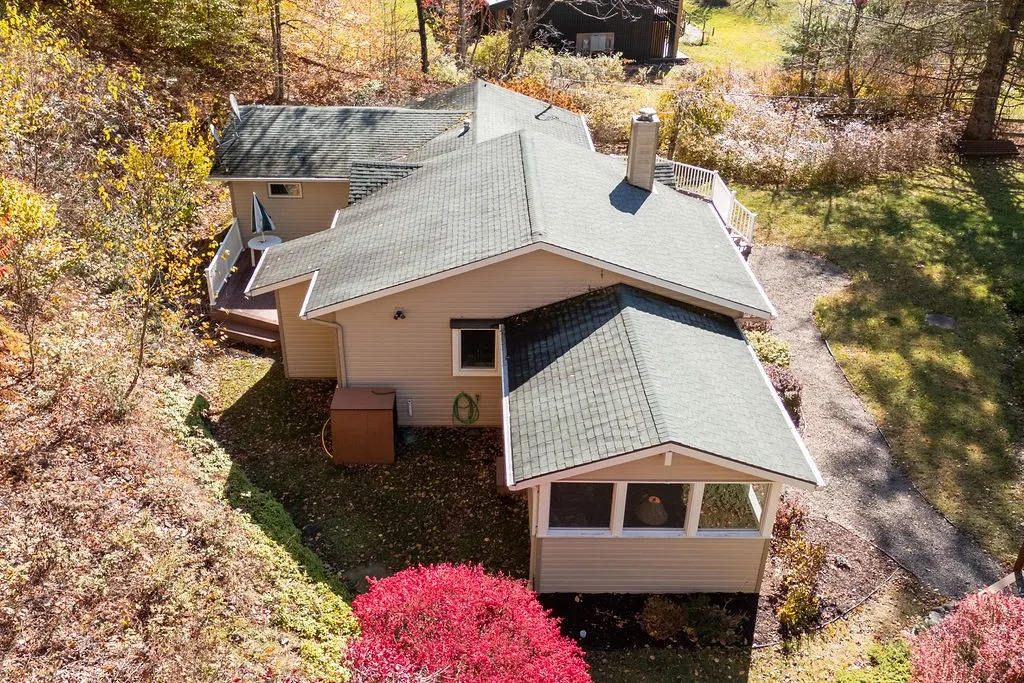 230 Mckenley Hollow Road, Shandaken, New York 1248, Shandaken, New York 12480, 2 Bedrooms Bedrooms, 8 Rooms Rooms,2 BathroomsBathrooms,Residential,For Sale,230 Mckenley Hollow Road, Shandaken, New York 1248,0,R1646643