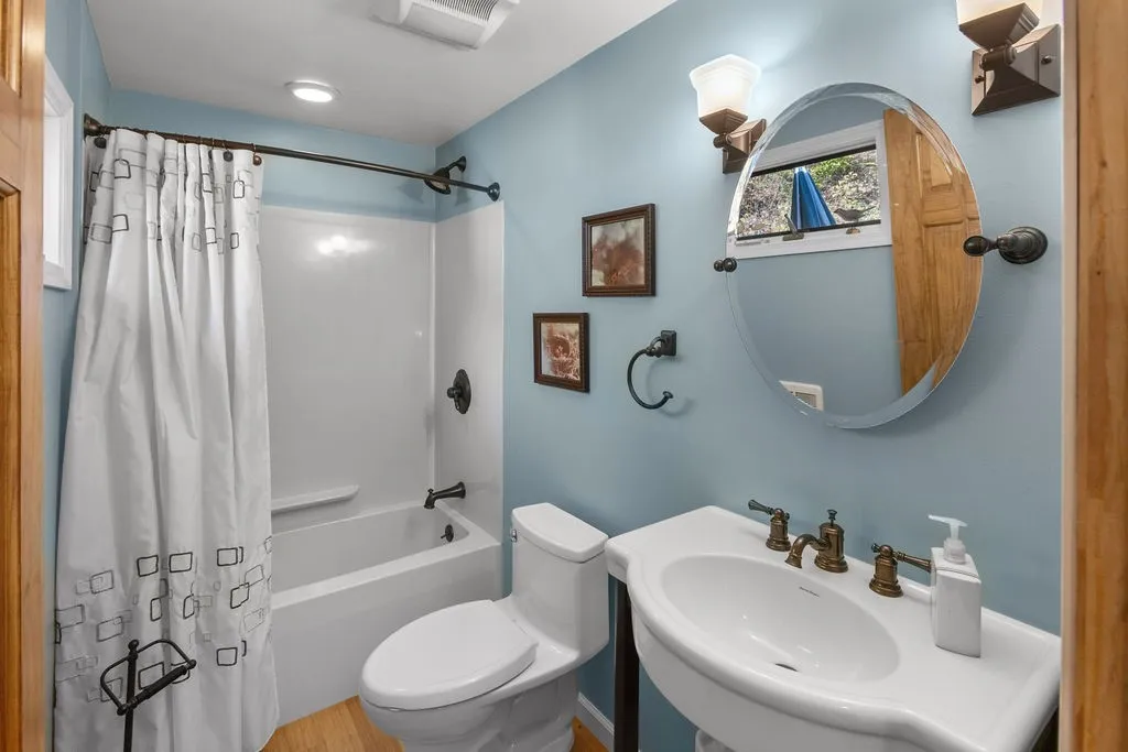 230 Mckenley Hollow Road, Shandaken, New York 1248, Shandaken, New York 12480, 2 Bedrooms Bedrooms, 8 Rooms Rooms,2 BathroomsBathrooms,Residential,For Sale,230 Mckenley Hollow Road, Shandaken, New York 1248,0,R1646643