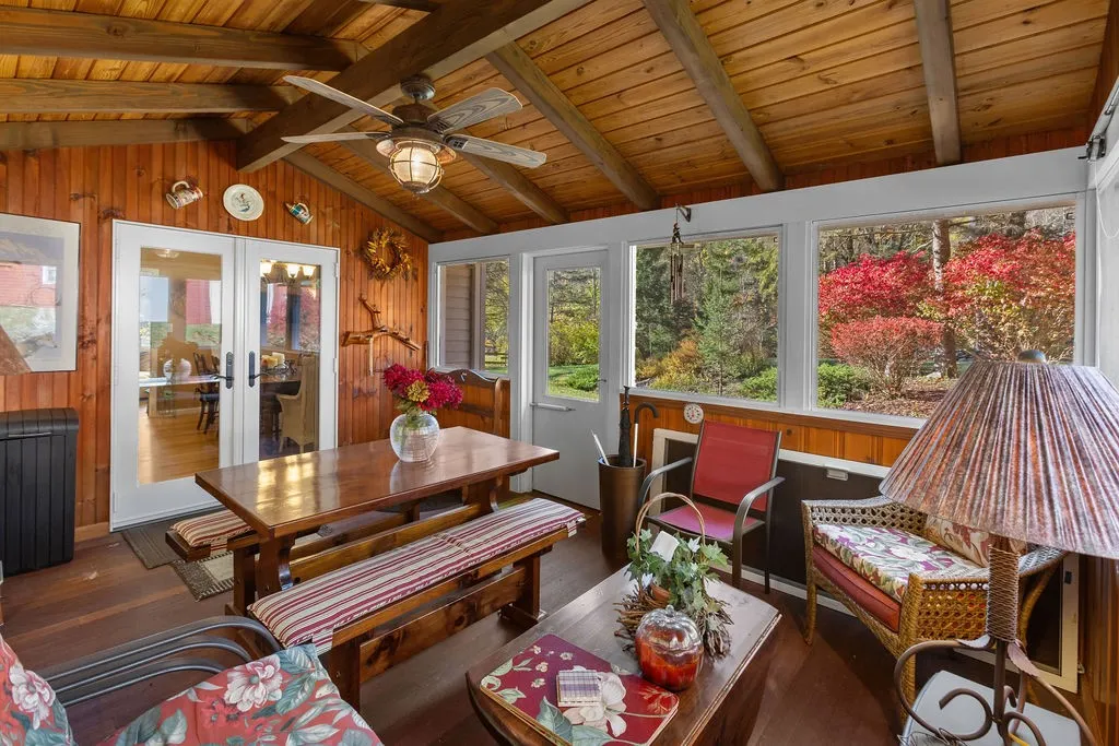 230 Mckenley Hollow Road, Shandaken, New York 1248, Shandaken, New York 12480, 2 Bedrooms Bedrooms, 8 Rooms Rooms,2 BathroomsBathrooms,Residential,For Sale,230 Mckenley Hollow Road, Shandaken, New York 1248,0,R1646643