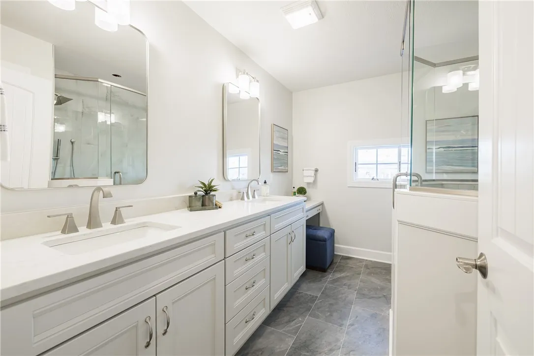 407 Newport Road, Irondequoit, New York 14622, Irondequoit, New York 14622, 3 Bedrooms Bedrooms, 7 Rooms Rooms,4 BathroomsBathrooms,Residential,For Sale,407 Newport Road, Irondequoit, New York 14622,0,R1648101